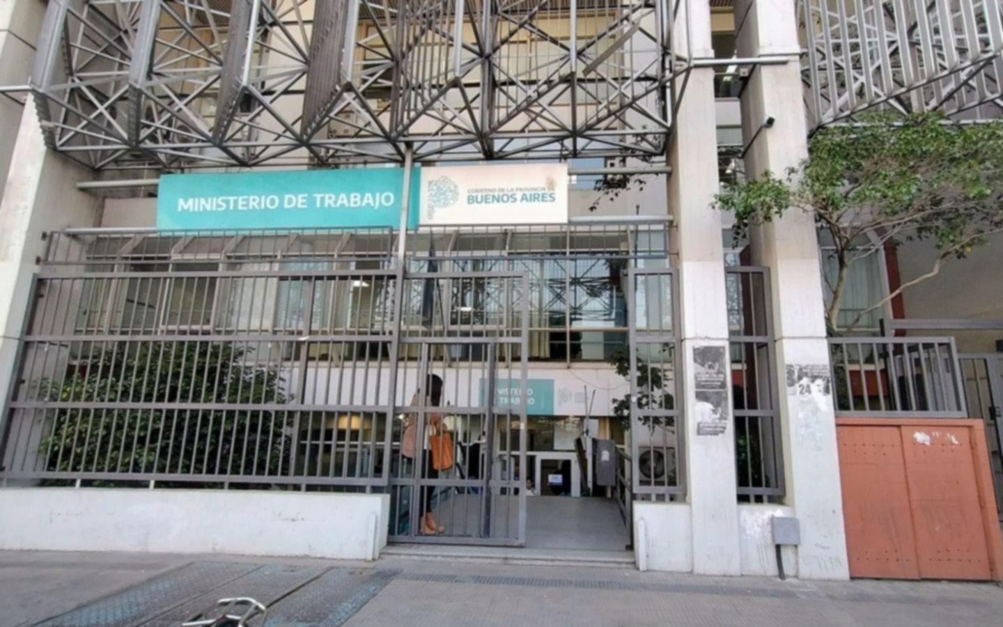 Paritarias bonaerenses: la Provincia vuelve a discutir salarios con docentes, estatales y judiciales