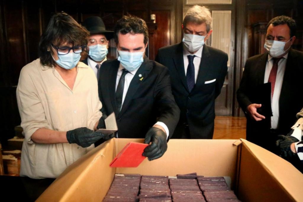 Encuentran documentos nazis en los archivos de la Corte Suprema argentina