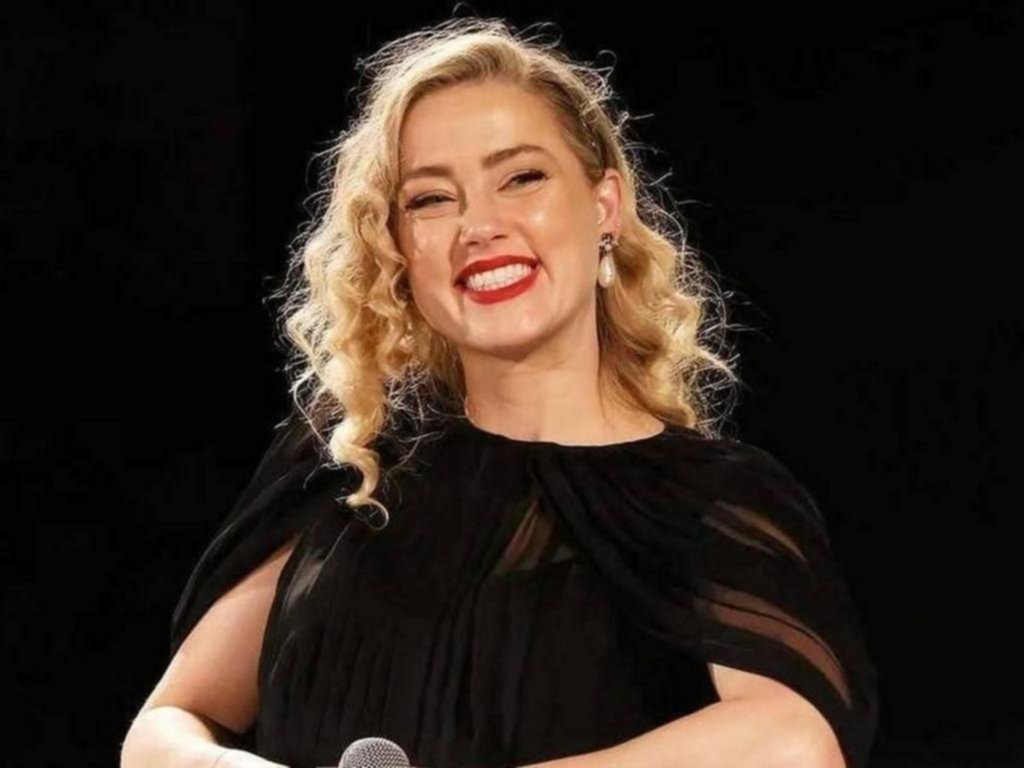 Sorpresa: Amber Heard da a luz a gemelos