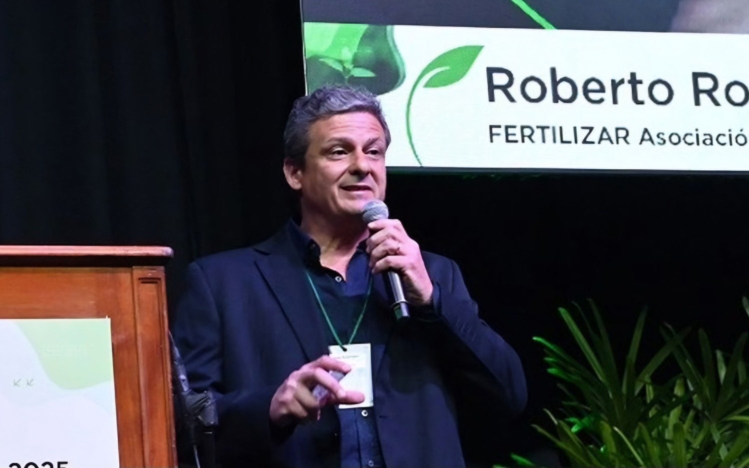 En Tandil, Rotondaro alertó sobre un déficit de 30 mil millones en nutrientes del suelo