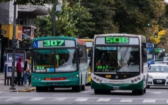 La UTA llegó a un acuerdo salarial y desactiva los paros de micros