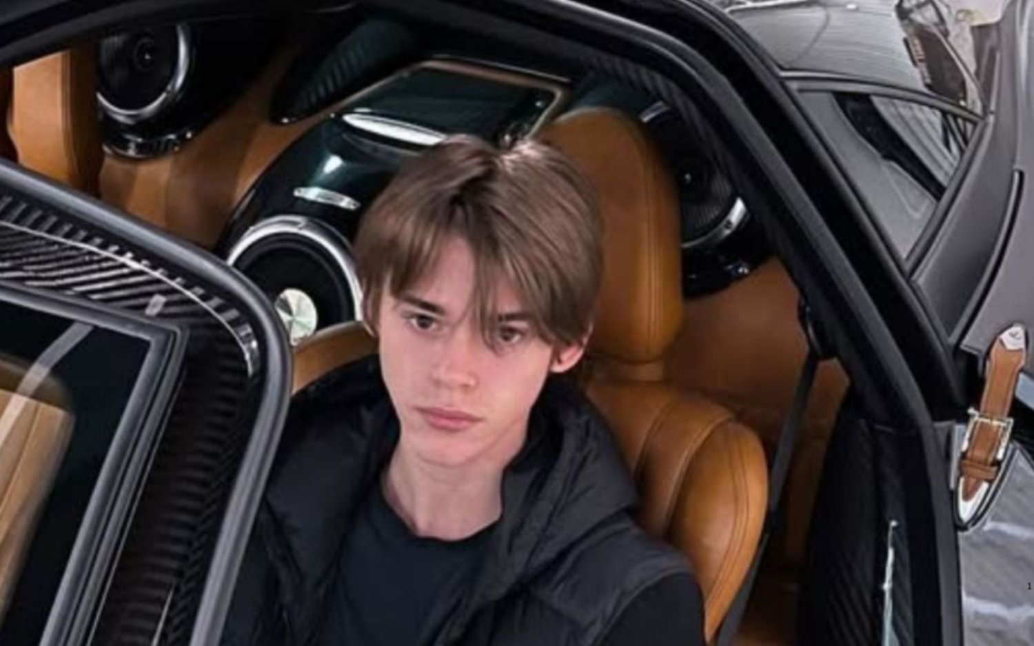 Felipe Fort chocó con su BMW en Recoleta