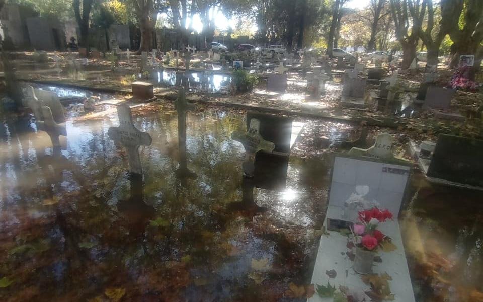 El tiempo en La Plata: la lluvia paró y llegó el frente frío, pero ahora se espera que baje el agua