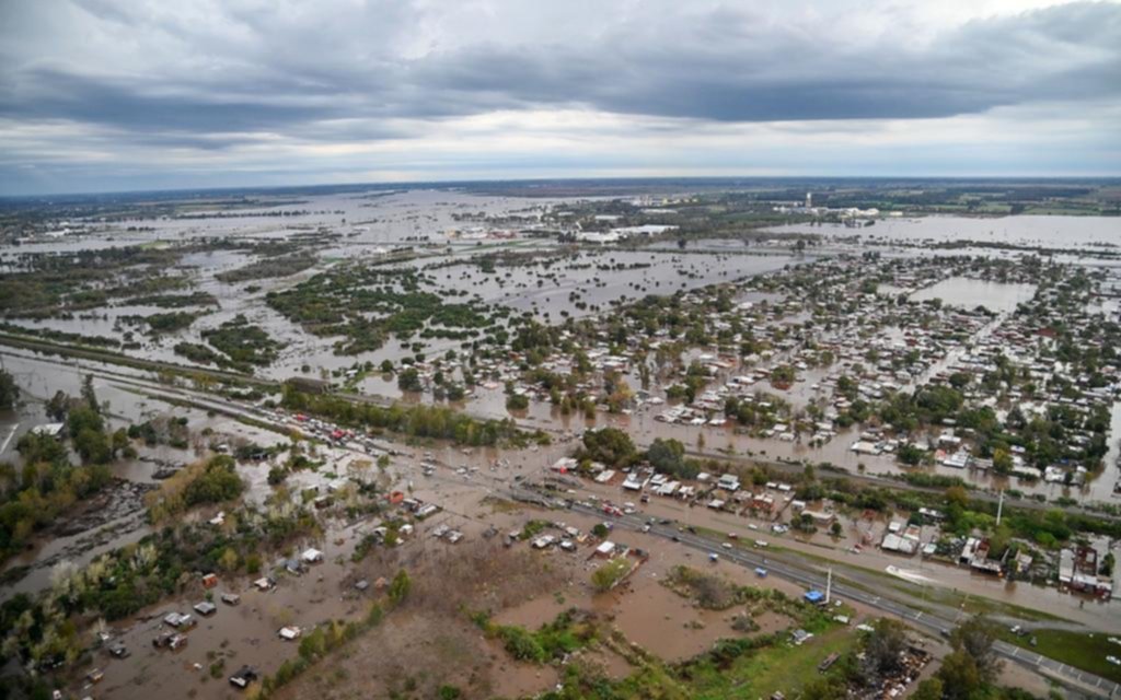 El temporal en Provincia dejó un muerto y 2.900 evacuados