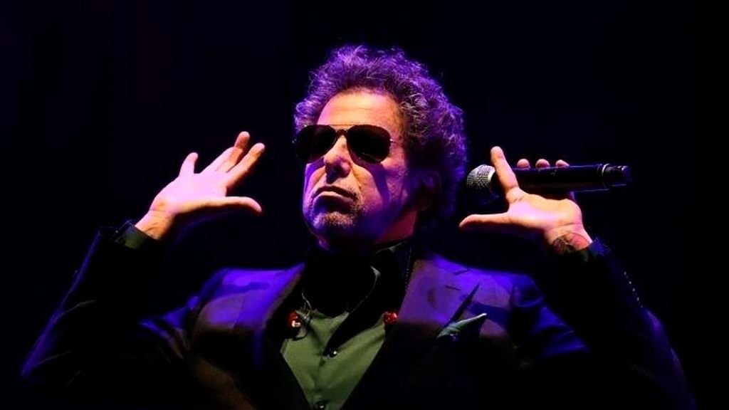 “Hasta nunca”: a Calamaro lo abuchearon y se fue