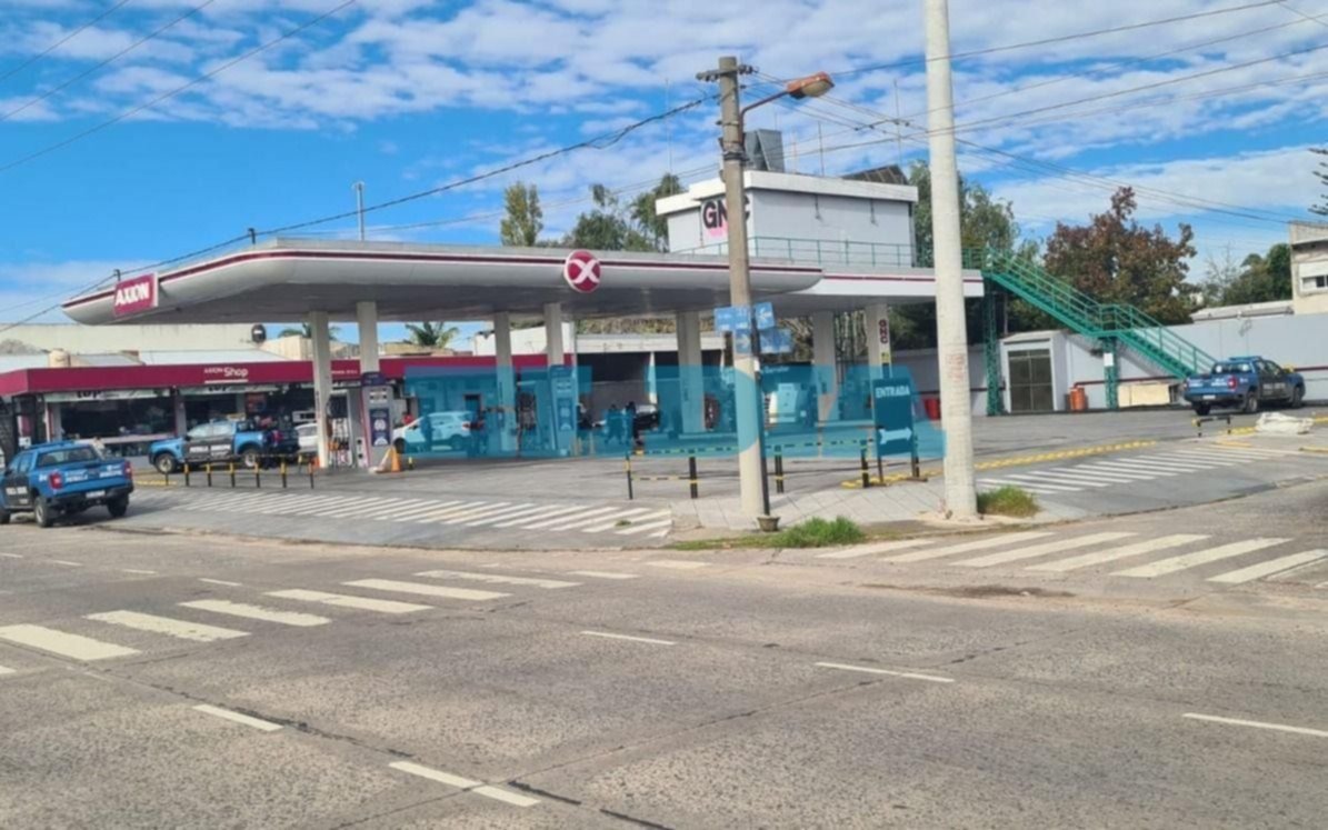 Olor a nafta, náuseas y dolor de cabeza: por qué clausuraron la estación de servicio de La Plata