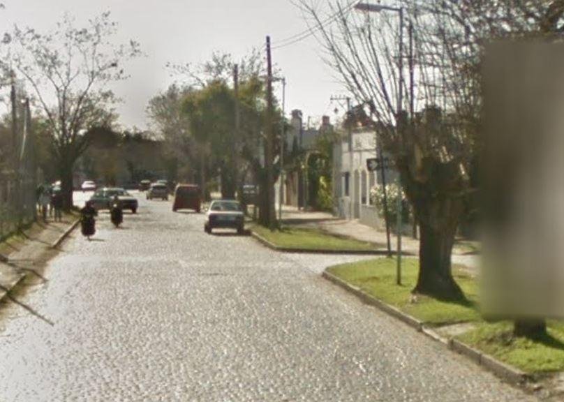 La Plata, insegura: encañonan y asaltan a un docente que salía del club junto a sus hijos