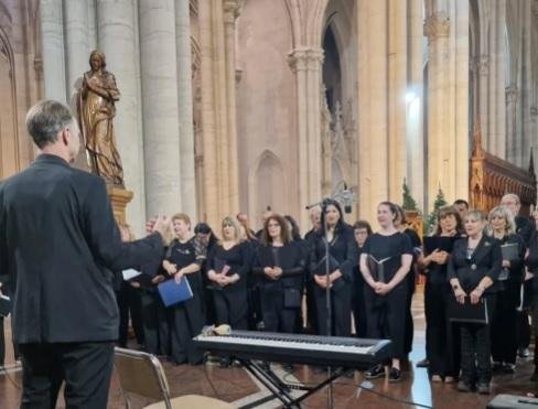 Agrupaciones corales incorporan voces