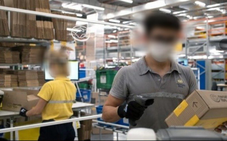 Detienen a dos empleados de Mercado Libre en Quilmes por millonario robo de pedidos