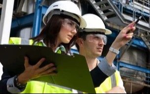 Bahía Blanca: crece la demanda laboral en el sector industrial