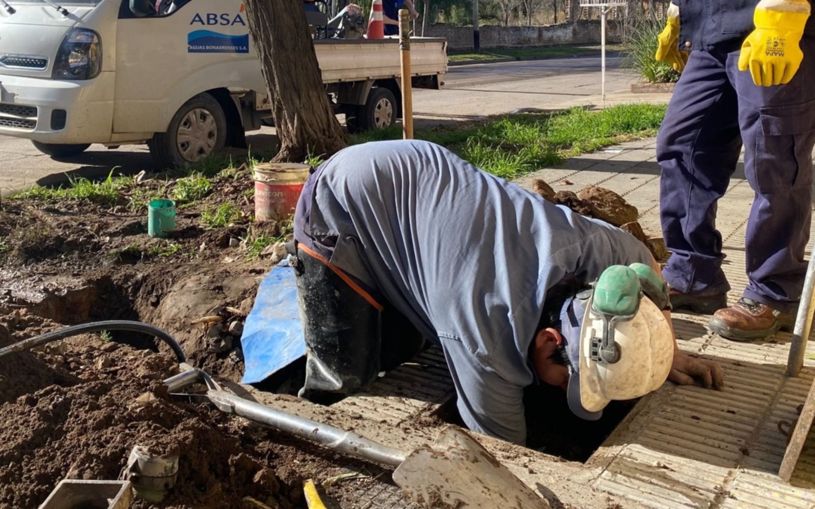 Jueves sin agua en una amplia zona de La Plata: a qué barrios afectan las obras de Absa
