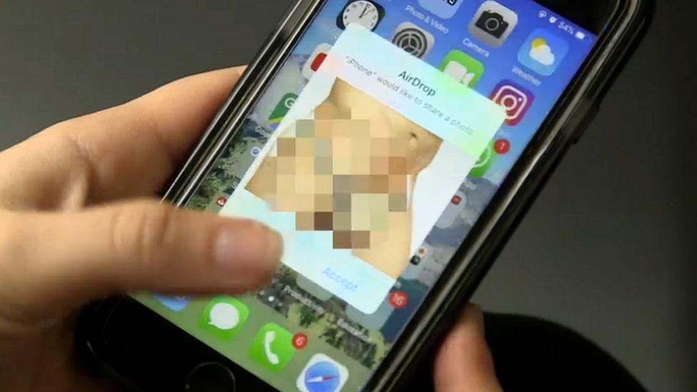 Sexo, fotos íntimas y una grave denuncia por acoso en La Plata
