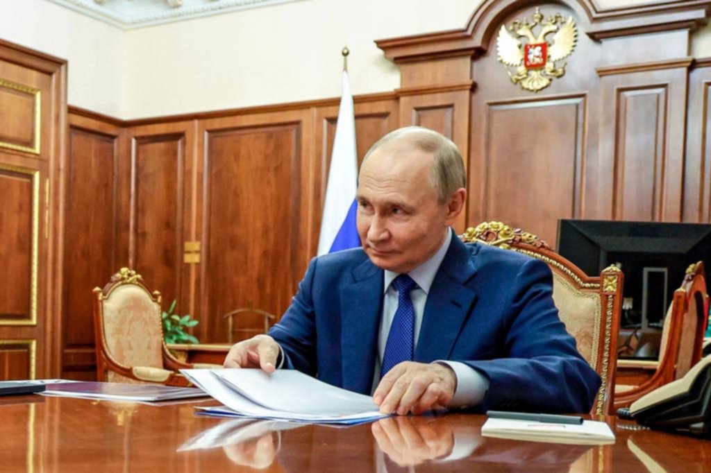 Rusia bombardea Kiev con drones y misiles