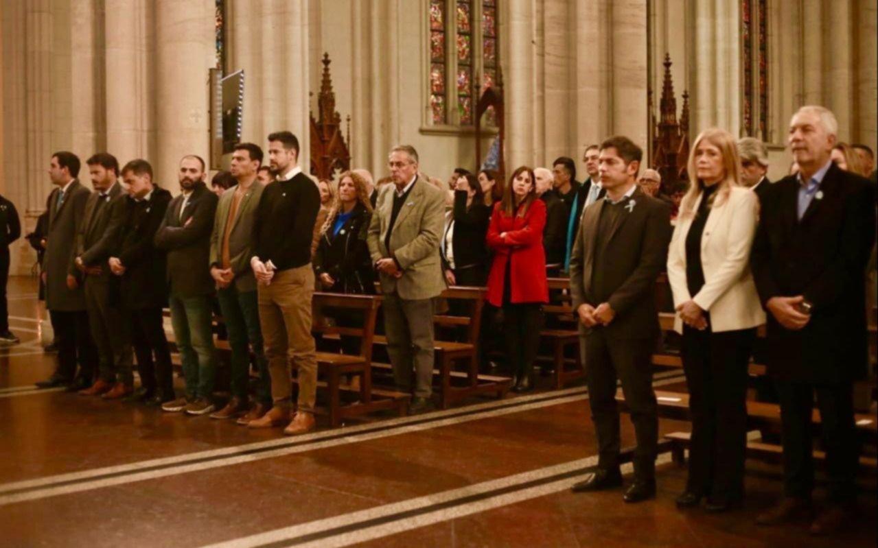 Alak, junto a Kicillof en el Tedeum: "Orgulloso de seguir trabajando por una ciudad más justa y equitativa"