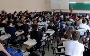 En Bahía Blanca estudiar cuesta más de $783 mil por mes