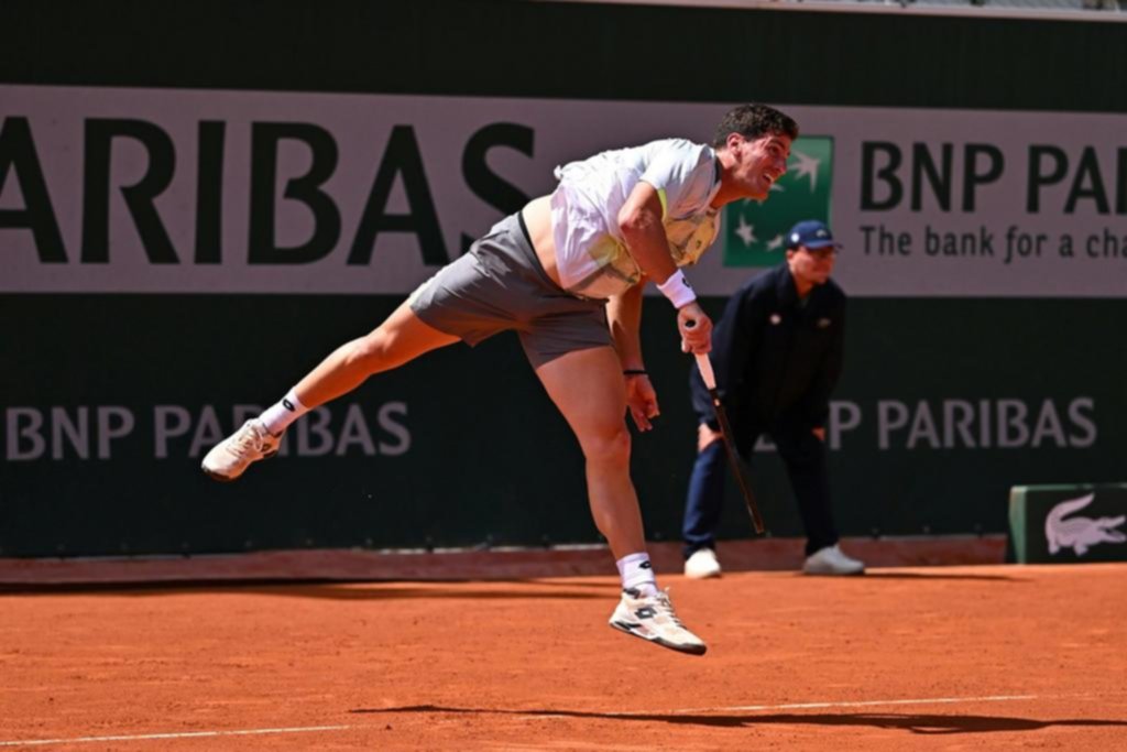 Federico Gómez se encargó de dar la nota en Roland Garros