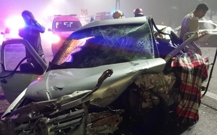 Choque fatal en la Ruta 2: un ciudadano chino manejaba a contramano, mató a un hombre y fue detenido