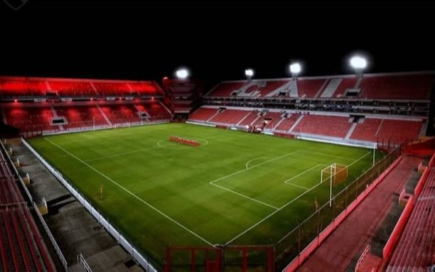 Cambio de sede para Estudiantes vs Vélez: ¿Se muda para Avellaneda la Supercopa Internacional?