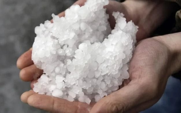 Podría caer "graupel" en el AMBA por la ola de frío: de qué trata el fenómeno y qué tiene que pasar