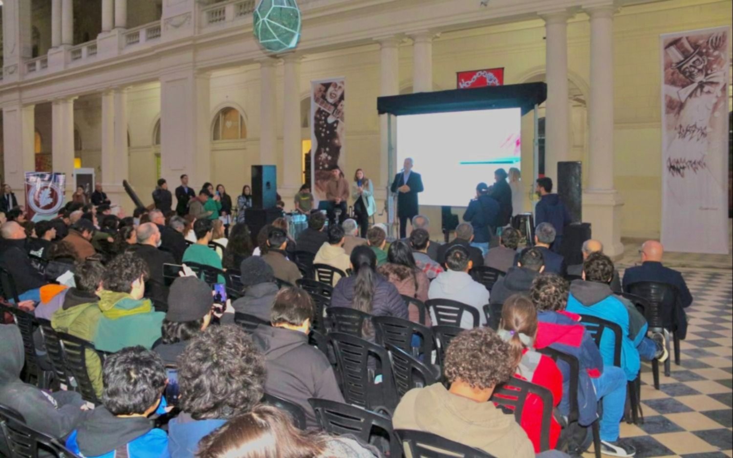 Big data, IA, e-sports y más: lanzaron en La Plata un programa para promover el empleo joven