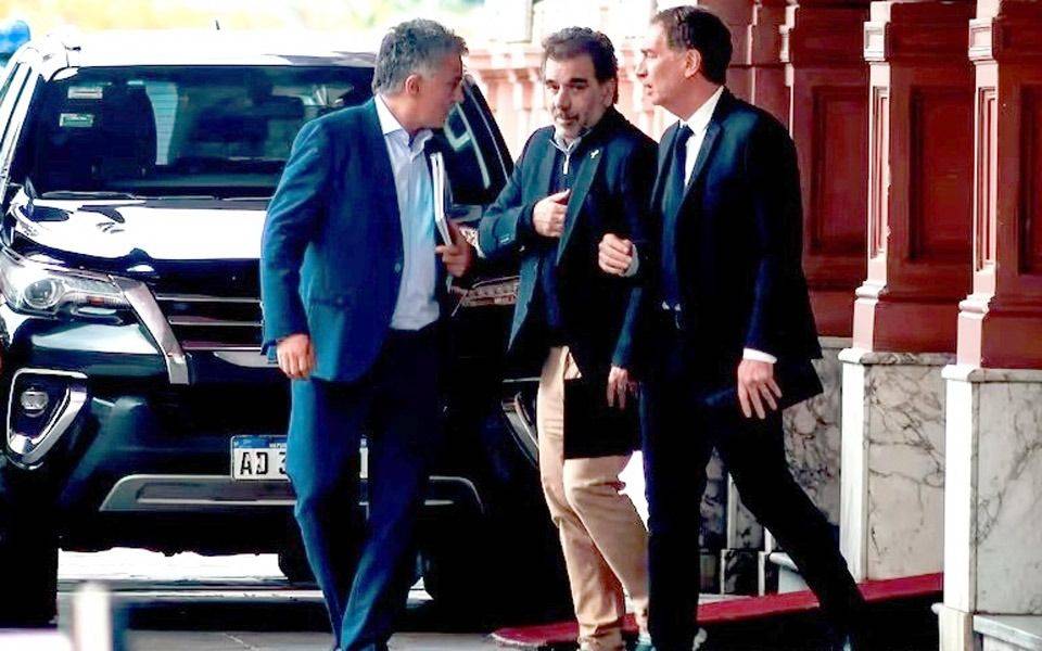 “Juntos por la Libertad”: filtraron el nombre del frente electoral de LLA y PRO en Provincia