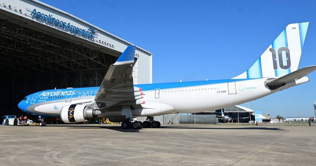 "El avión más argentino del mundo": así es el nuevo Airbus de Aerolíneas para el Mundial 2026 | El Dia