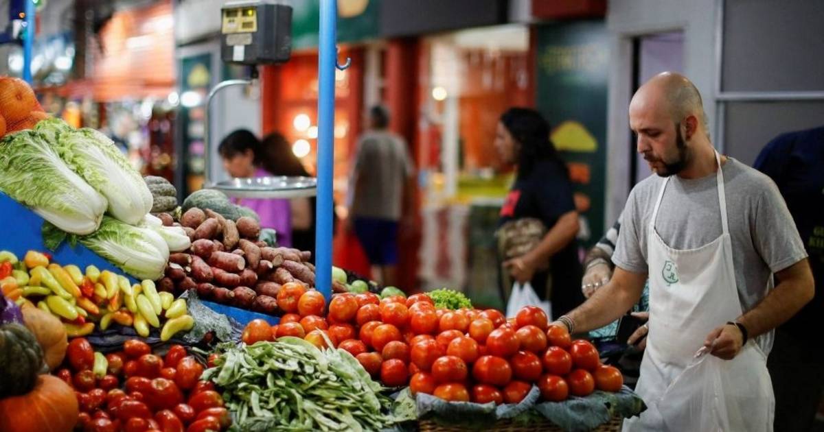 El consumo masivo registró una marcada caída en abril | El Dia