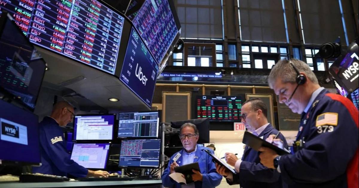 Una nueva suba de los bonos argentinos hacen que el riesgo país siga en caída | El Dia