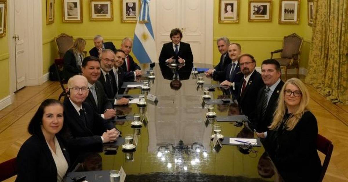 Milei profundiza su alianza con EE UU y suma una promesa de inversión farmacéutica | El Dia
