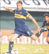 Hay acuerdo para que Palermo siga gritando goles en Boca