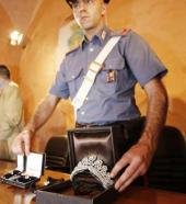 Hallan joyas de Eva Perón que habían sido robadas