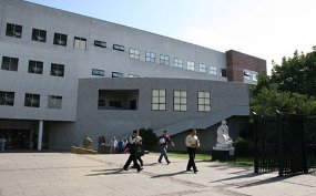Muchos candidatos para gobernar el partido de Quilmes