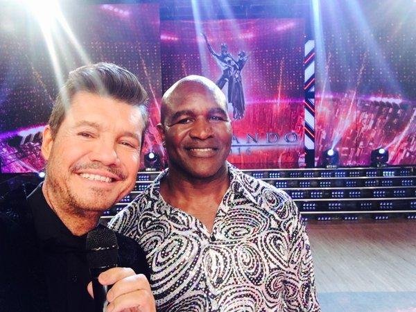 ¿Holyfield abandonó?