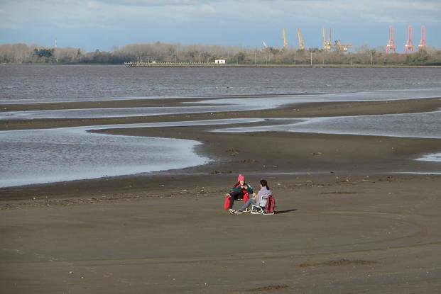 El Río recuperó sus niveles habituales y cesó el alerta por disminución del suministro de agua potable
