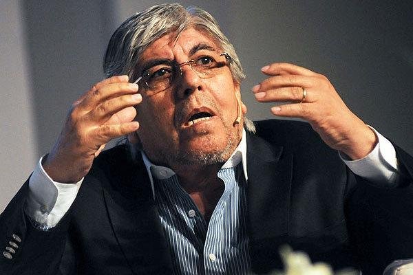 Para Moyano "la mala sangre al Presidente" se la hacen "algunos ministros"