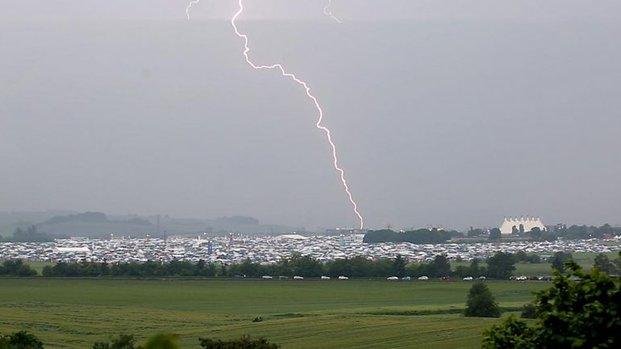 Más de setenta heridos por caída de rayos en un festival de rock en Alemania