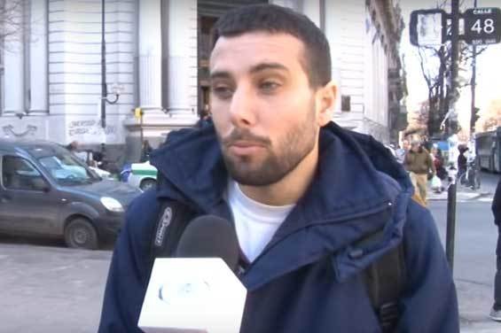 Quejas de universitarios por el Boleto Estudiantil "limitado"