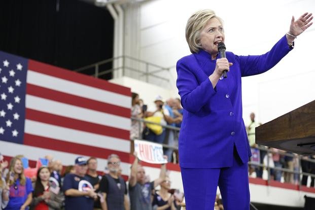 Hillary ya se enfoca en hacerle frente a Trump