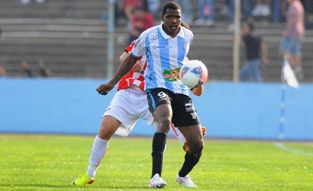 Silveira se entusiasma con llegar al Lobo: "me gustaría que se diera la posibilidad"