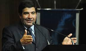 Echegaray podrá apelar pero 
sigue suspendido de la AGN