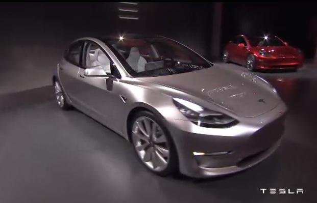 20 palabras por Elon Musk que costaron 1380 millones de dolares