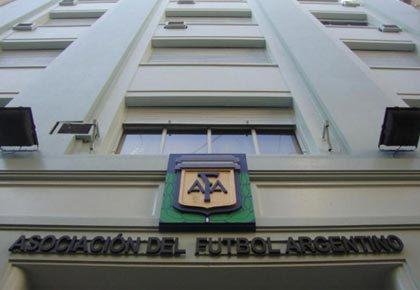 La Justicia pidió explicaciones de por qué se suspendieron las elecciones en AFA