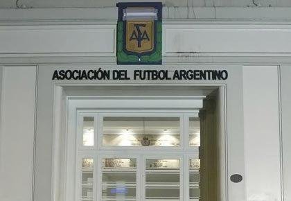 AFA: tras la reunión, anuncian acuerdo por la Superliga