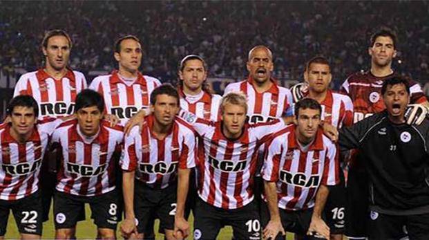 El constante ida y vuelta de los campeones en Estudiantes