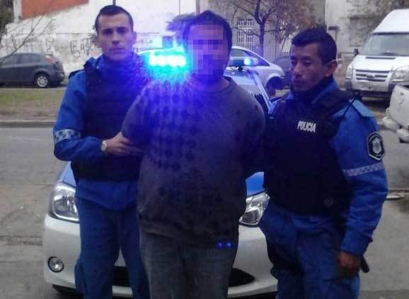 Casi linchan a un arrebatador en pleno centro de la Ciudad