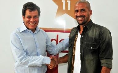 Junto a Manes, presentaron un convenio neurocientífico