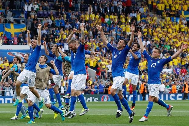 Italia amargó a la Suecia de Ibrahimovic