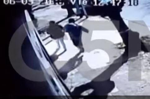 Una mujer fue golpeada por delincuente que le intentó robar a su bebé