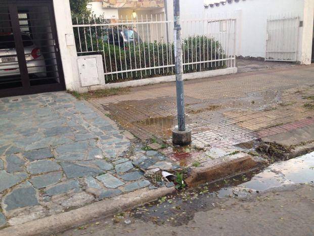 Hartazgo en El Mondongo por una pérdida de agua