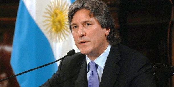 Avanza la investigación por la compra de automóviles en la que está involucrado Boudou